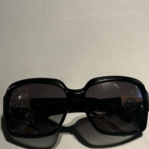 Tory Burch TY SUNGLASSES
